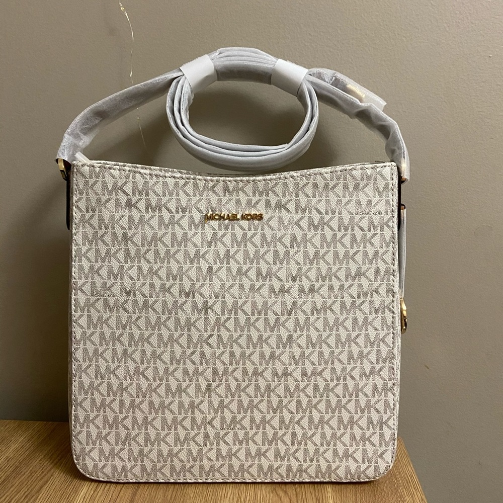 MK Large Messenger Bag